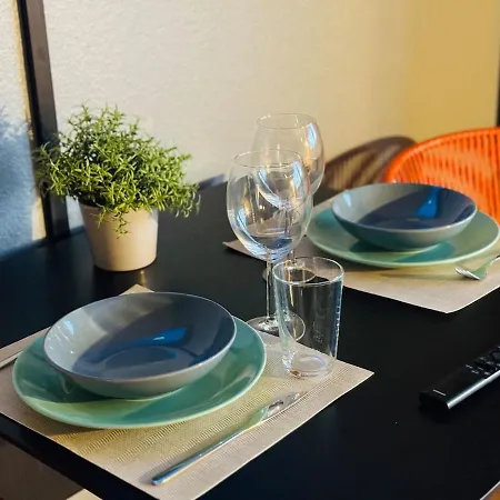 Klassen - Design In 11 Etage - Tolle Aussicht - Sauna, Pool - Netflix アパート