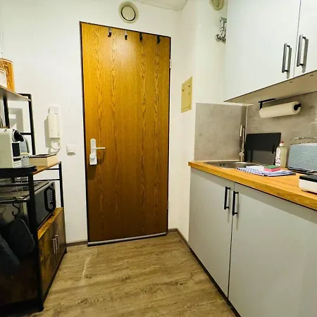 Klassen - Design In 11 Etage - Tolle Aussicht - Sauna, Pool - Netflix *