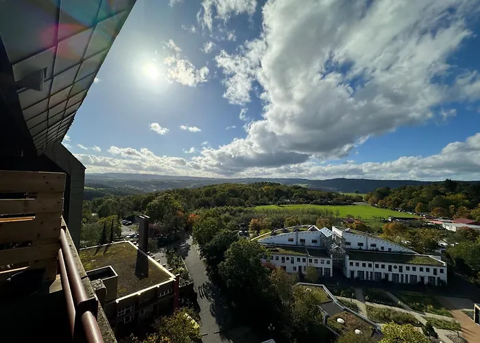 Klassen - Design In 11 Etage - Tolle Aussicht - Sauna, Pool - Netflix