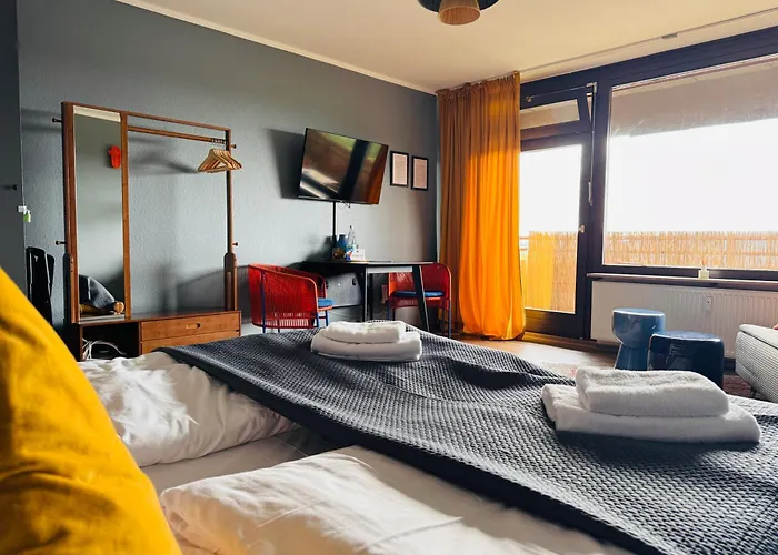 Klassen - Design In 11 Etage - Tolle Aussicht - Sauna, Pool - Netflix